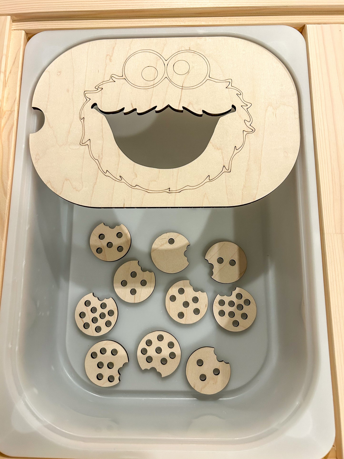 Monster Insert with Cookies